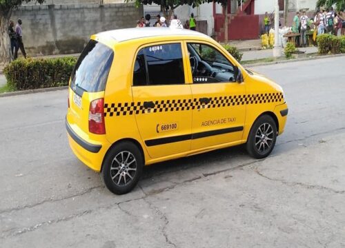 Taxi colectivo Viñales a Trinidad